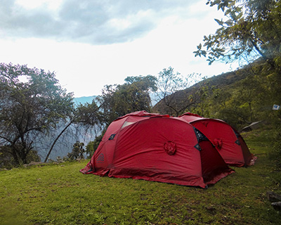 Comfortable tents to rest after a day of hiking in the middle of the Andean Valley